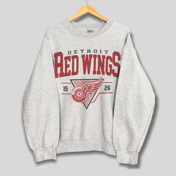 1926 Detroit Red Wings Crewneck Sweatshirt, Detroit Red Wings Hockey Shirt Tee - Picture 1 of 2